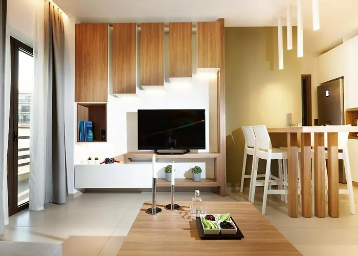 Armi Luxury Apartment In The Heart Of The City