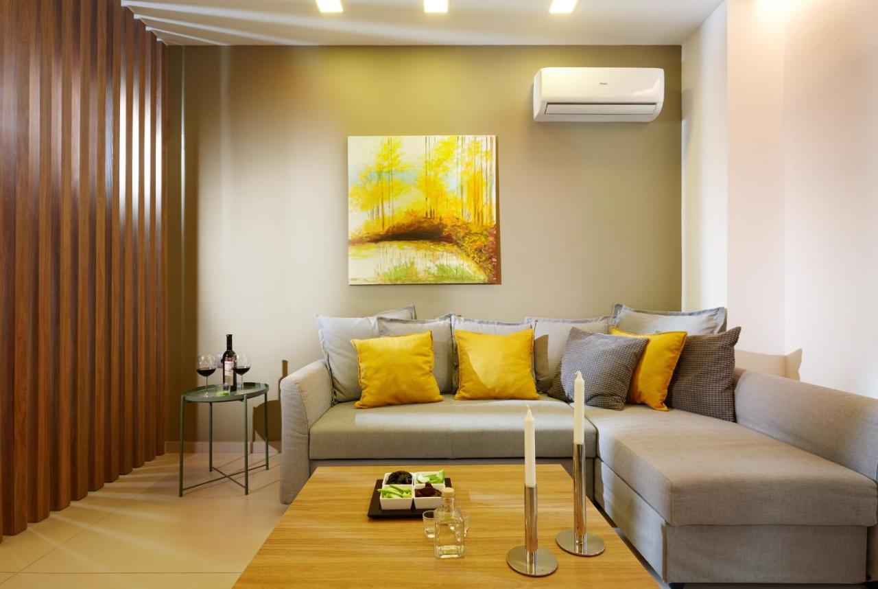 Armi Luxury In The Heart Of The Apartment
